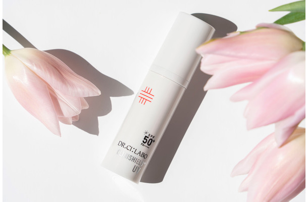 ダウンタイムでも使える「日焼け止め」。ドクターシーラボ®、美容皮膚科学発のUVスキンケアって？