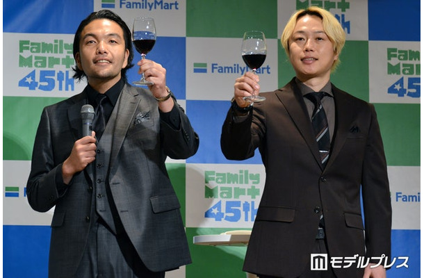 盛山晋太郎、リリー（C）モデルプレス