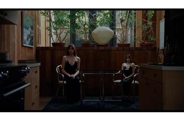 『KEEPER／キーパー』© 2025 SHADOWLESS HORSE PICTURES INC. ALL RIGHTS RESERVED.