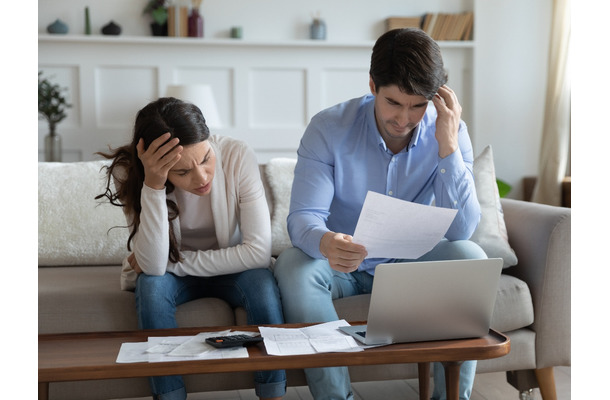 子どもがいない夫婦ほど「老後資金は多く必要」って本当？50代夫婦の失敗例から学ぶ！DINKs家計の見直し方・公的年金の増やし方【お金のプロが解説】