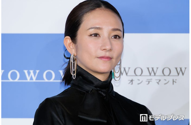 「連続ドラマW　コンサルタント―死を執筆する男―」完成報告会に登壇した木村文乃（C）モデルプレス