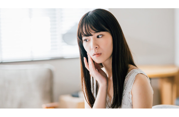 「生活感が丸出だね…」40代がやりがちな「おばさん見え」NGベースメイク