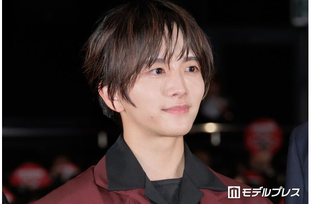 「口に関するアンケート」に出席した板垣李光人（C）モデルプレス