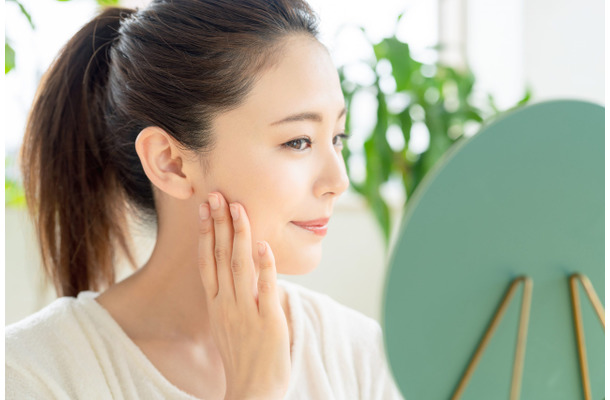 「エッ持ってないの！？」メイク下手な40代女性が「持っていないアイテム」とは（前編）