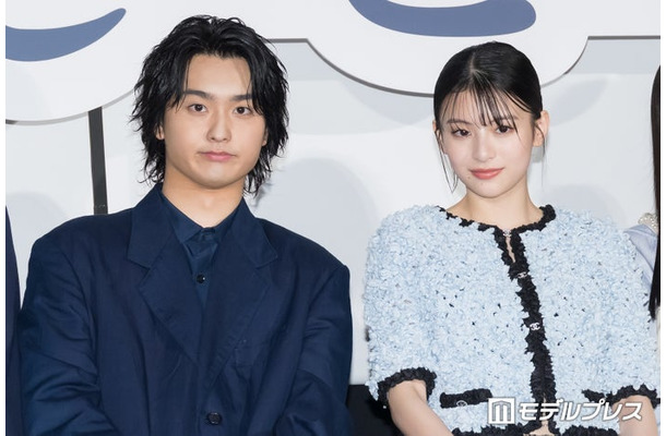 奥平大兼、出口夏希(C)モデルプレス