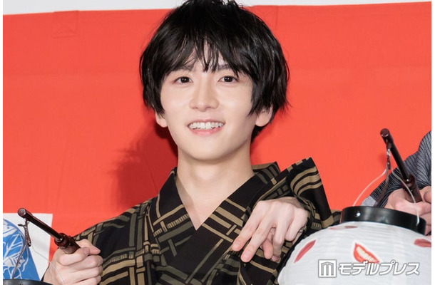 「口に関するアンケート」公開記念舞台挨拶に出席した板垣李光人(C)モデルプレス