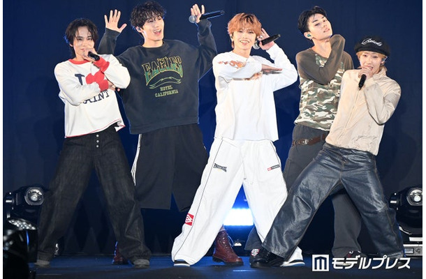 山下幸輝、鈴川直弥 、宮武颯、鈴陽向、池田優斗/WILD BLUE(C)モデルプレス
