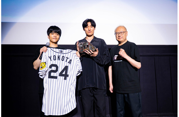 『栄光のバックホーム』横田慎太郎さん追悼上映会 舞台挨拶 ©2025「栄光のバックホーム」製作委員会