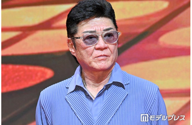 小沢仁志(C)モデルプレス