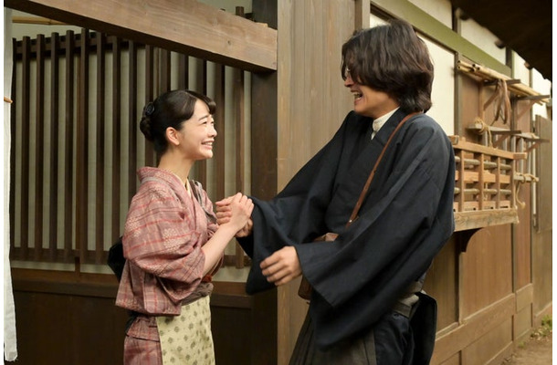 見上愛、佐野晶哉「風、薫る」第102話（C）NHK