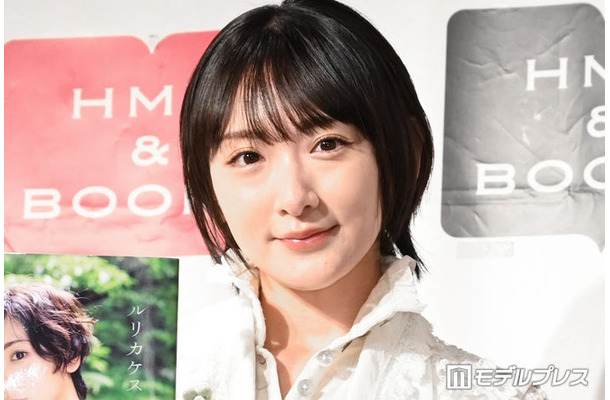 「ルリカケス」発売記念囲み取材に出席した生駒里奈(C)モデルプレス