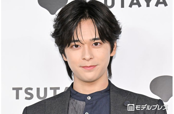 「大友至恩1st写真集 FOCUS」発売記念会見に出席した大友至恩(C)モデルプレス