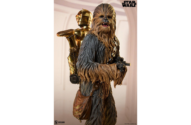 『スター・ウォーズ』 【プレミアム・フォーマット・フィギュア】チューバッカ&C-3PO/170,000円(税込)