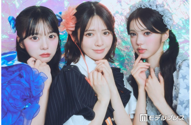 モデルプレスのインタビューに応じた（左から）増田彩乃、鎮西寿々歌、中山こはく（C）モデルプレス