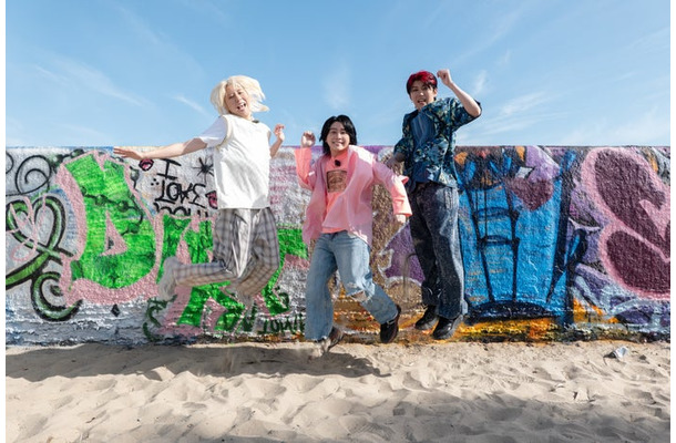 Mrs. GREEN APPLE(C)TBS