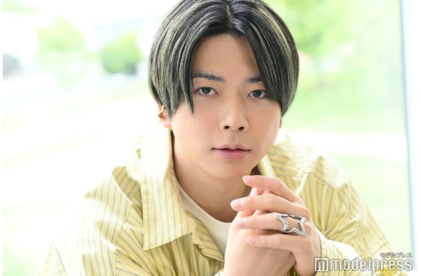 モデルプレスのインタビューに応じた増田貴久(C)モデルプレス