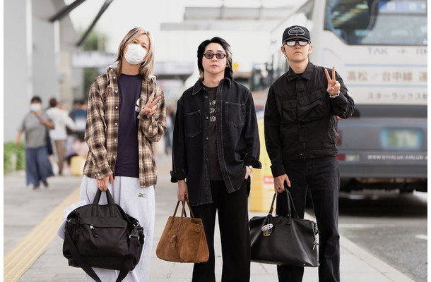 高松空港に到着したMrs. GREEN APPLE