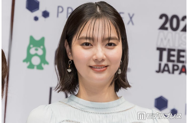 新川優愛（C）モデルプレス
