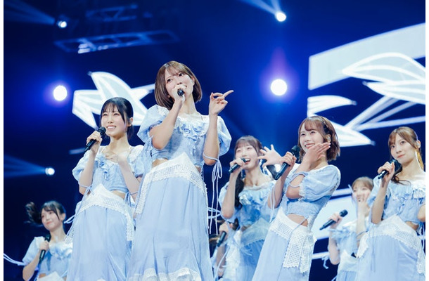 ひなた坂46(C)Seed & FlowerLLC