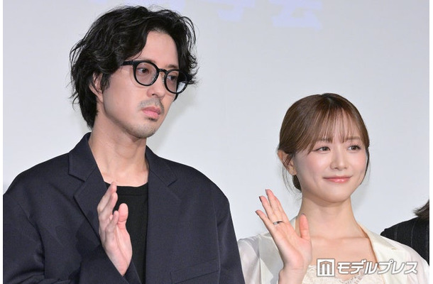 「てんてん　ずっと独身でいるつもり？」完成披露特別試写会に登場した若葉竜也、森香澄（C）モデルプレス