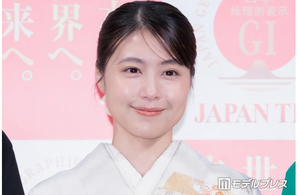 発表会に出席した有村架純（C）モデルプレス