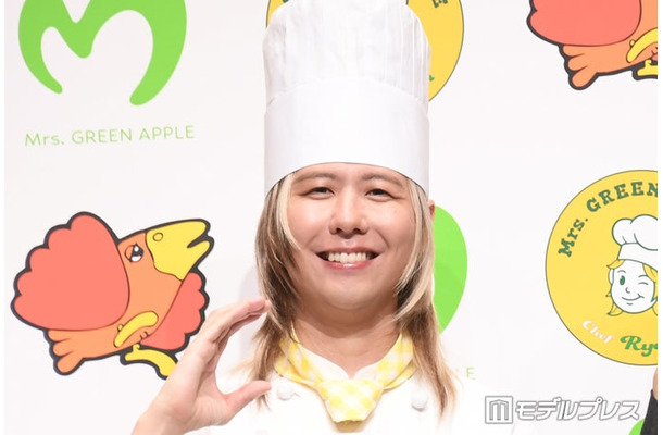 Mrs. GREEN APPLE×ガスト「Chef RyoChan」コラボメニュー発表会に出席した藤澤涼架（C）モデルプレス