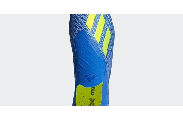 adidasの新スパイク『エックス 18』が登場！究極の #スプリントスパイク