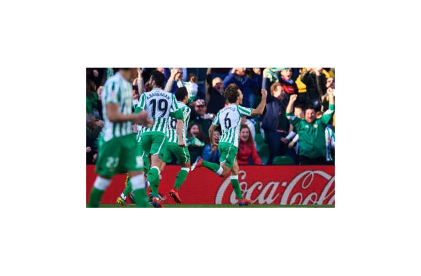 「独自路線を貫くベティスを特集！ポゼッションサッカーで高みへ行けるか」