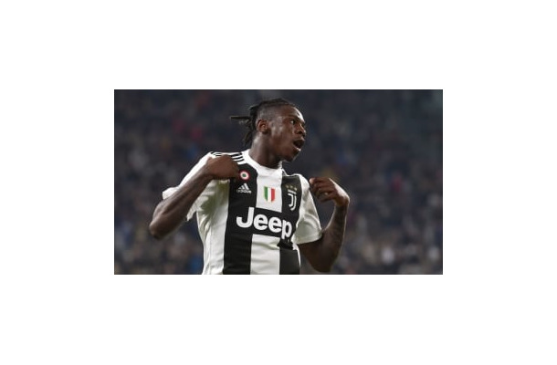 ロナウドも仰天！？19歳新星の「超フィニッシュ」を見てみると…