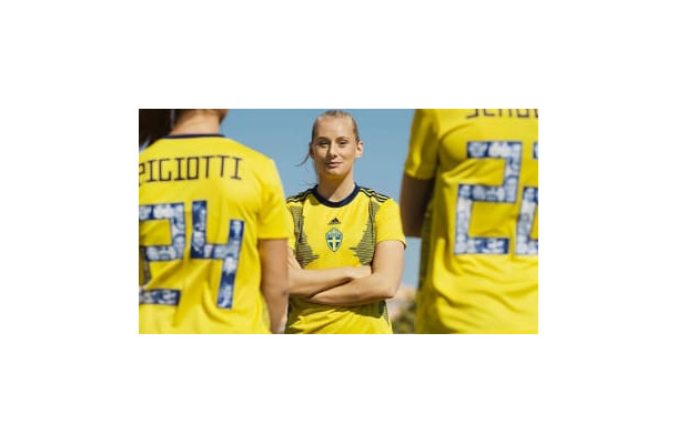 スウェーデン女子代表、W杯に向けた新ユニフォーム発表！ユニークな背番号も