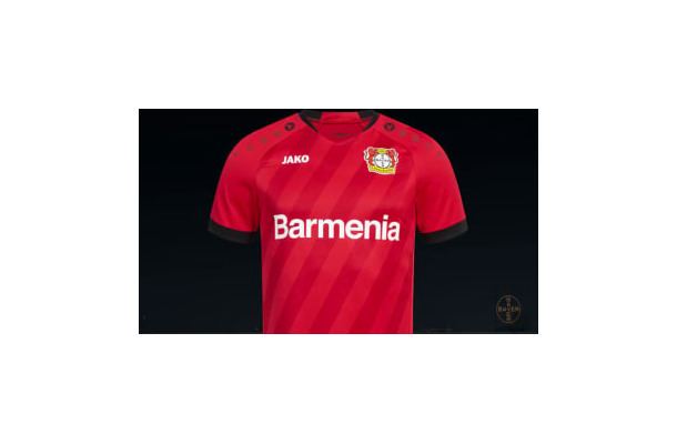 レヴァークーゼン、2019-20新ユニフォーム登場！「シンプルな赤が復活」