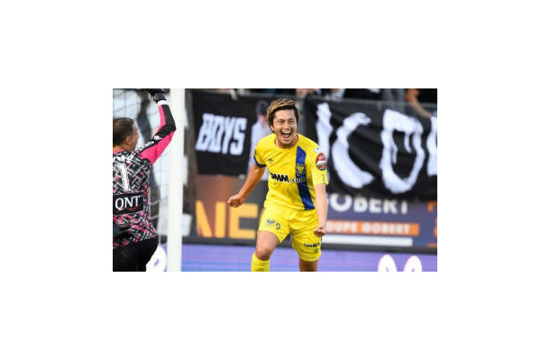 鈴木優磨、ついにベルギー初ゴール！国営系メディアも「MOM」の評価だ