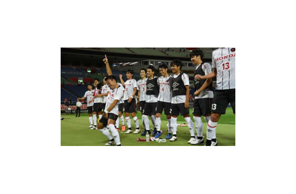 浦和を撃破！Honda FC「キレキレ突破からの下剋上ゴール」がこれ