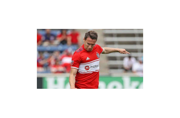 伝説的な「連続ヒールゴール」がこれ！パスもシュートも最高すぎる