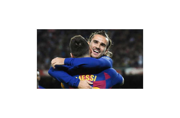 グリーズマン、不仲説一蹴！メッシ・スアレスと「ご飯会」してた