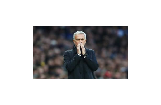 モウリーニョ、あの大物選手を名指しして獲得を否定！だれ？