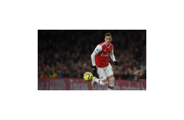 エジル、自宅の壁に貼ってある「母親の格言」がすごい