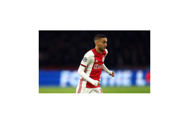 チェルシー、アヤックスの「超ドリブラー」獲得が間近に！価格は55億円か