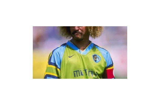 いまなら欲しい！「90年代のケバめなMLSユニフォームBEST10」