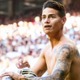 サッカーの天才ハメス、半裸でバスケをやるとこうなる