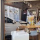 南三陸の復興商店街に車突っ込む