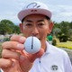 ツアー初優勝へ、飯島宏明が単独首位発進！　好調パットは「ボールの線を自分に向けて置く」!?