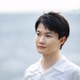 【海に眠るダイヤモンド 第1話】ホスト・玲央（神木隆之介）、婦人・いづみ（宮本信子）と出会う 長崎の離島と現代・70年の時を超えた壮大な物語の幕開け