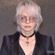 HYDE、“推し活中”後ろ姿公開「こっそりペンラ持ってるの可愛い」「ウキウキが溢れてる」の声