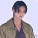 岩瀬洋志、クールな視線でオーラ放つ【GirlsAward 2025SS】