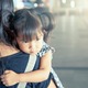 モラハラ夫との「家族旅行」は地獄の時間。鬼の形相で怒鳴る夫との観光「もう限界！」妻が黙って向かった先は