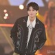 松本怜生、ウエディングドレス姿に絶賛の声「小顔際立つ」「貴重ショット」