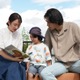 【愛の、がっこう。第5話】川原、愛実の両親に「ホストに勉強を教えている」と伝える