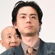 三谷幸喜、菅田将暉は「似た感性を持っている」“ツッコミ合い”で仲の良さ垣間見せる【もしがく】