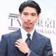 賀来賢人「今際の国のアリス」クリスマスに差し入れしたものが話題「男前すぎる」「ぴったり」共演俳優が公開